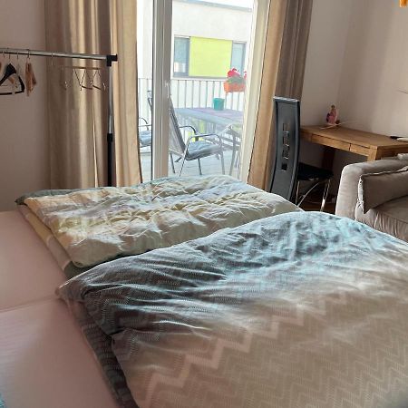 Schoenes Zimmer In Zentraler Lage Ulm Zewnętrze zdjęcie