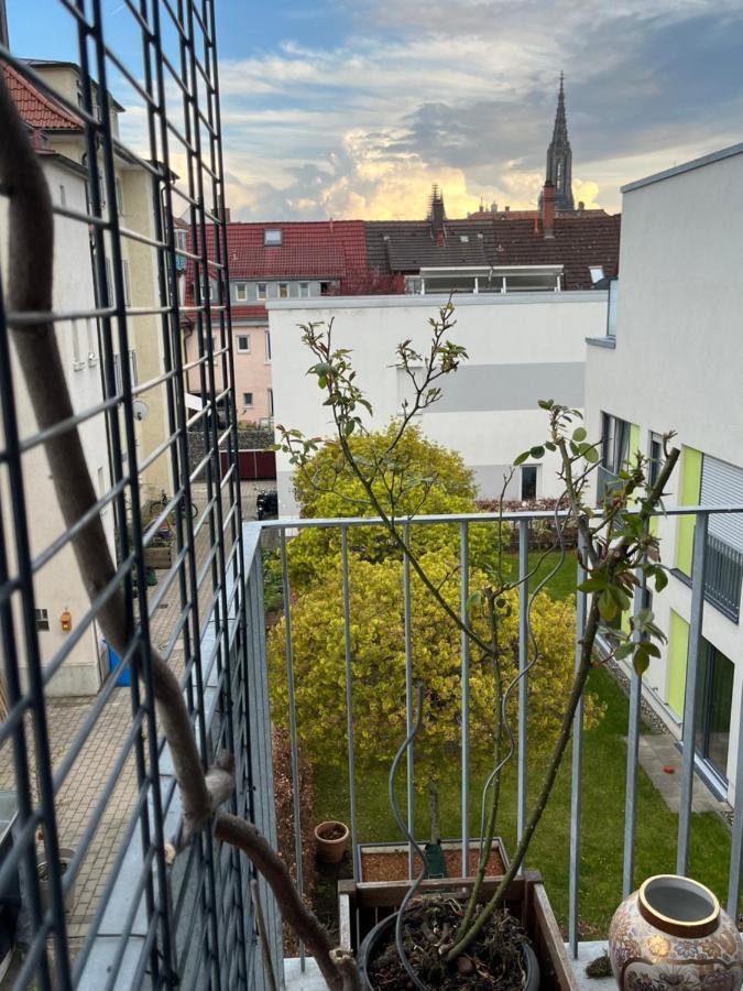 Schoenes Zimmer In Zentraler Lage Ulm Zewnętrze zdjęcie