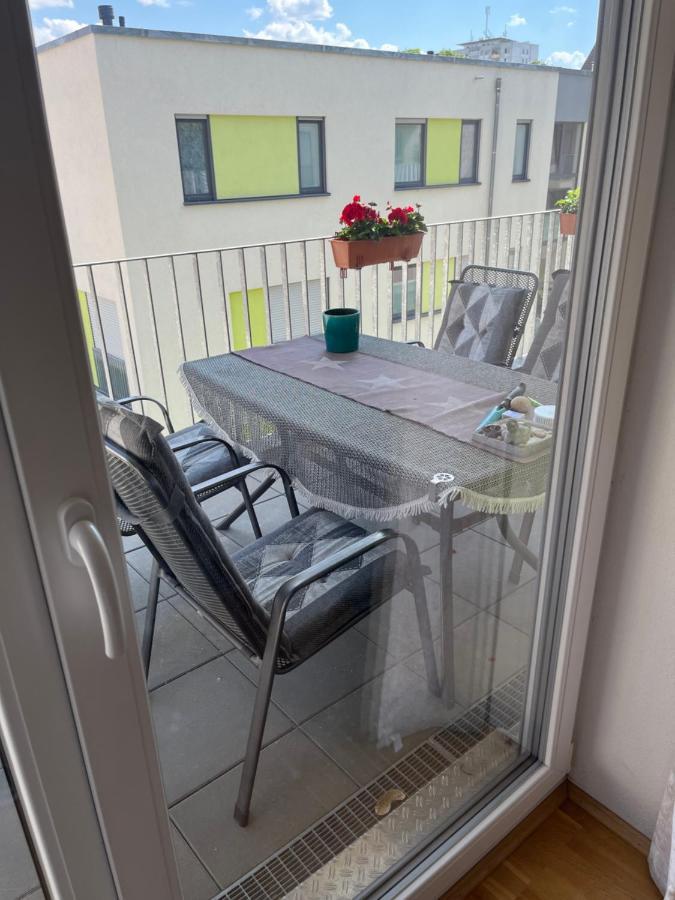 Schoenes Zimmer In Zentraler Lage Ulm Zewnętrze zdjęcie